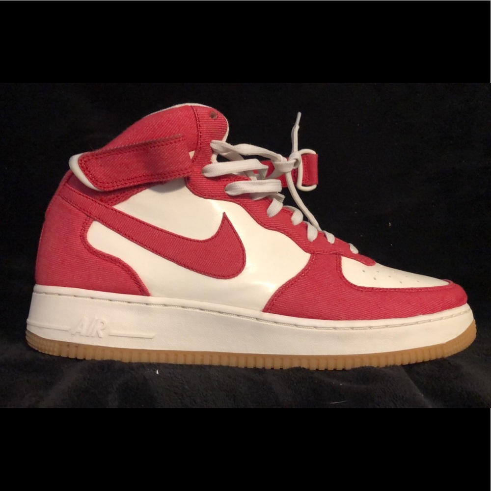 Nike AF1 red denim, 8.5/10. Worn 2 x